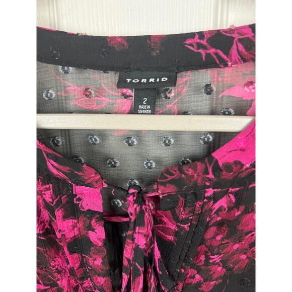 Torrid Womens Sheer Swiss Velvet Dot Floral Top Size 2X Black Pink Fairy Grunge - Picture 4 of 10